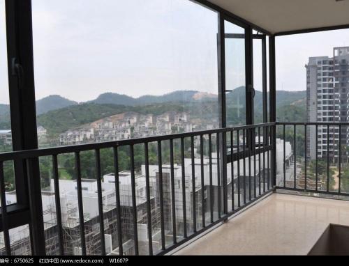 陽(yáng)臺(tái)護(hù)欄