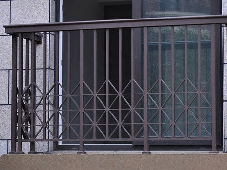 鋁合金護(hù)欄