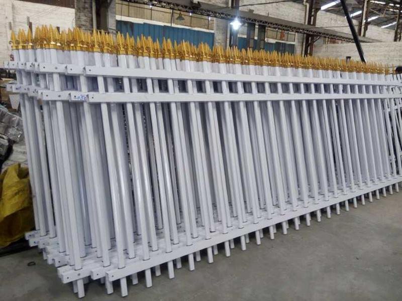 鋁合金護(hù)欄